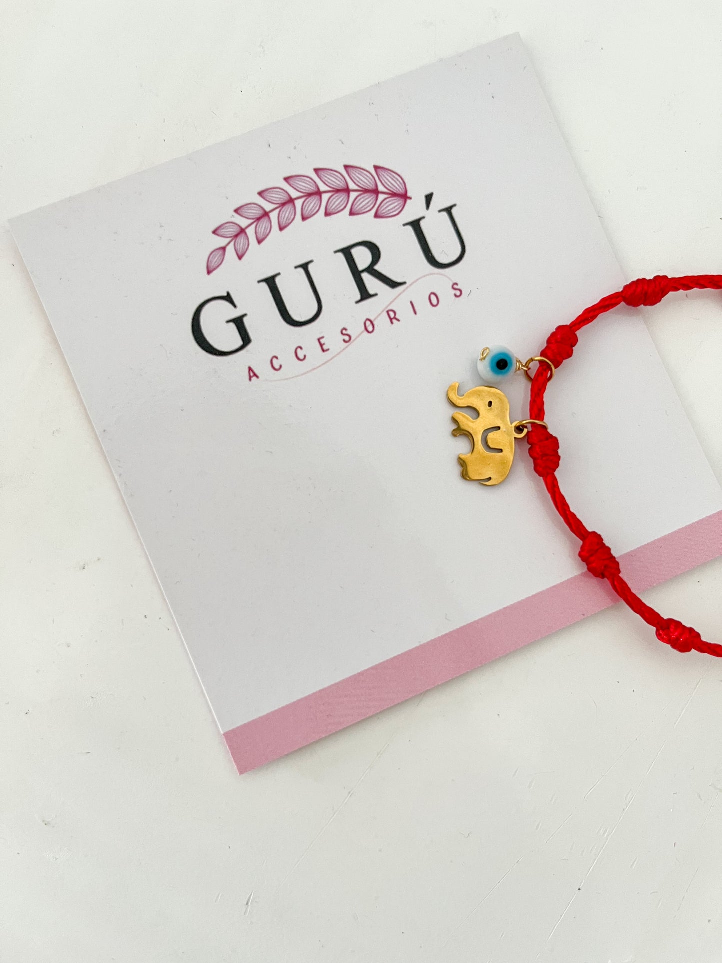 Pulsera hilo rojo