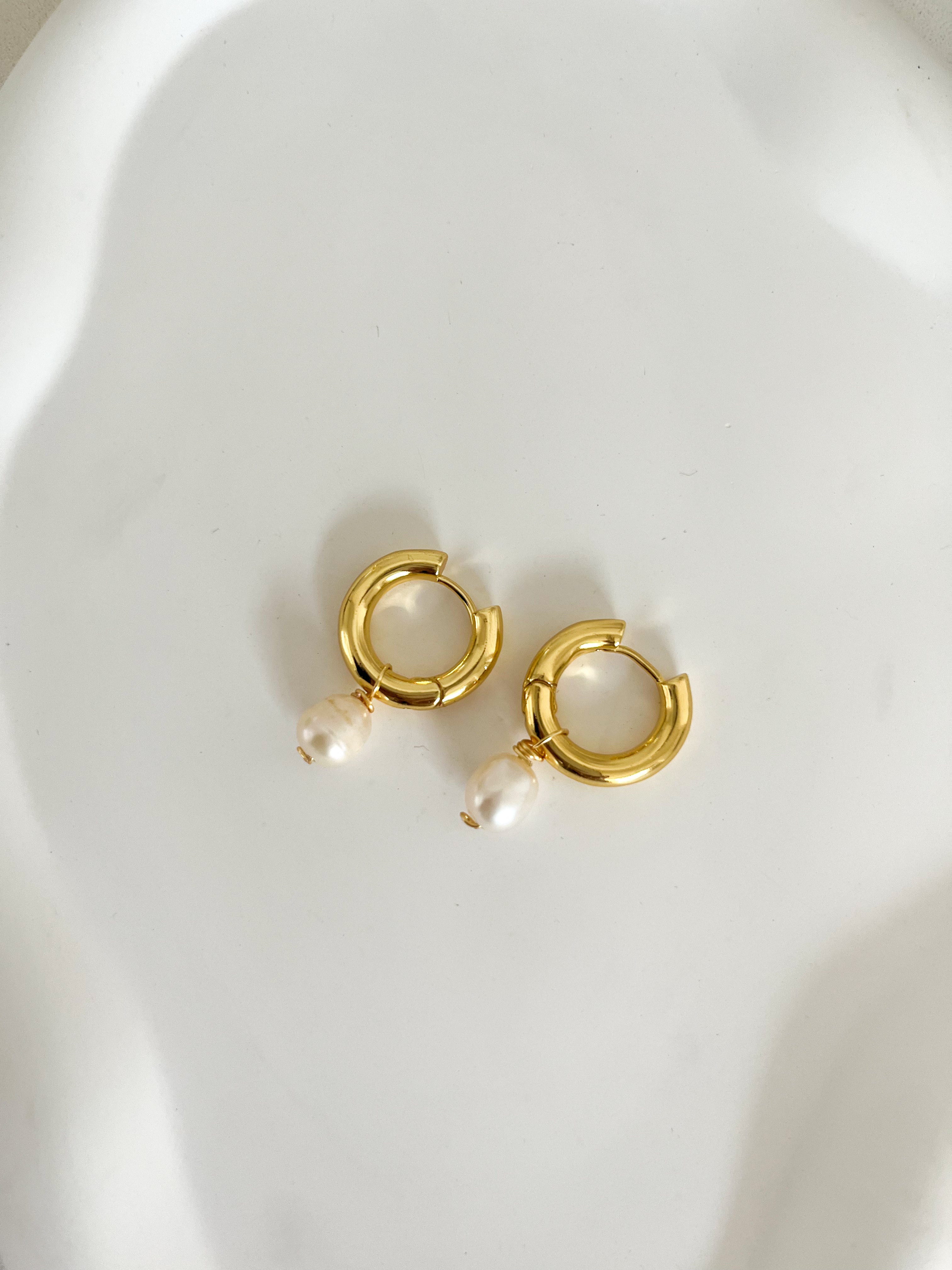 Aretes amapola