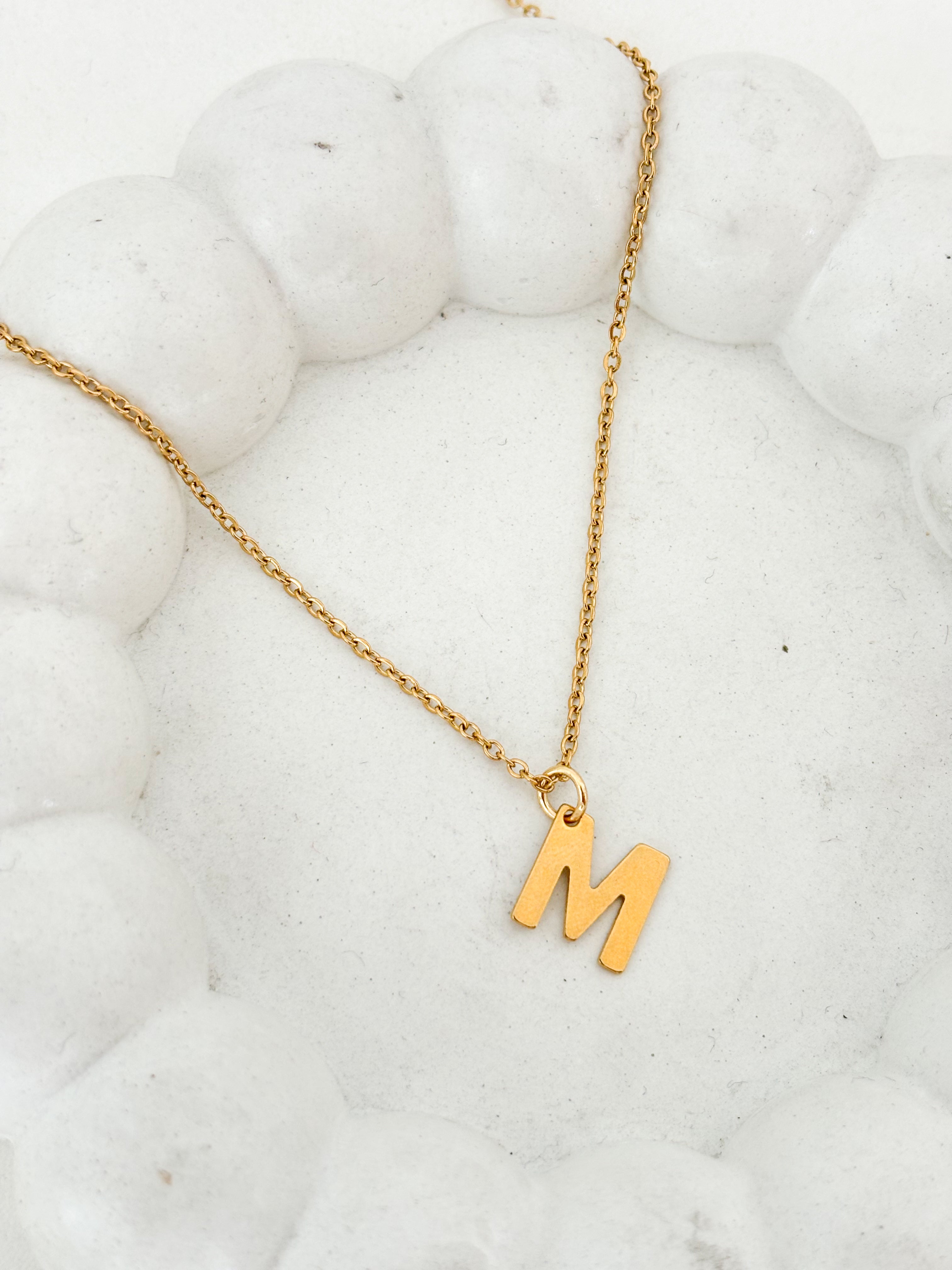 Collar inicial acero