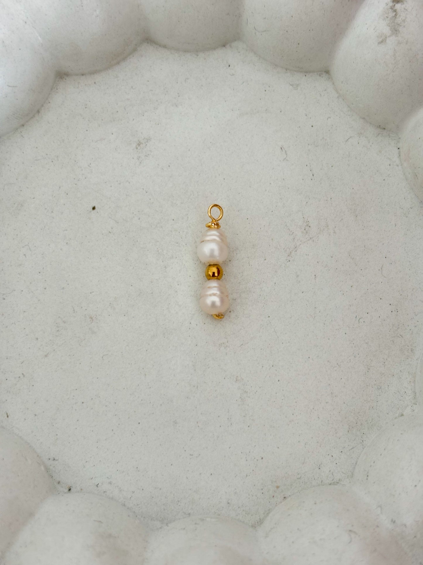 Línea de perlas de río