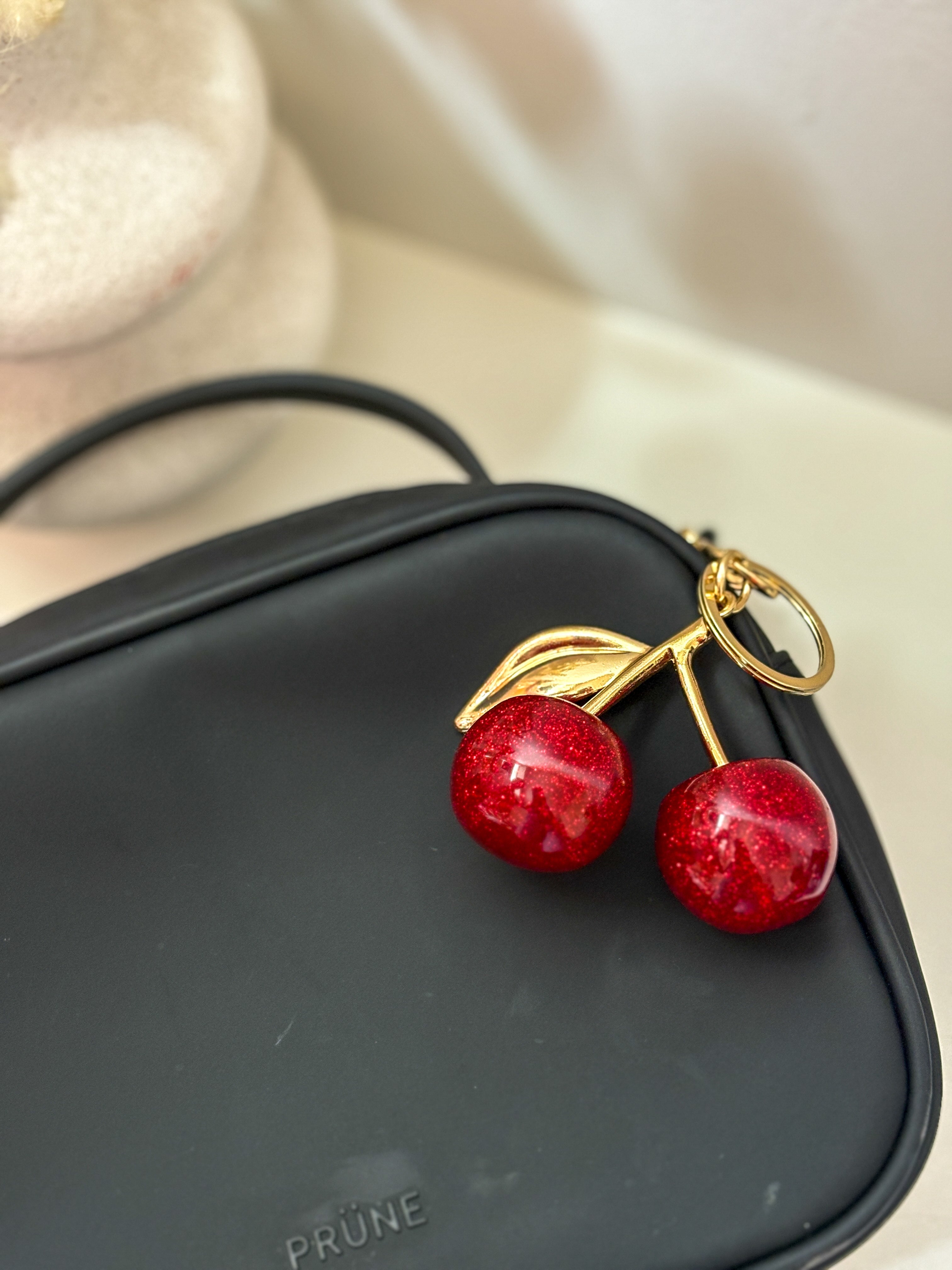 Charm cerezas