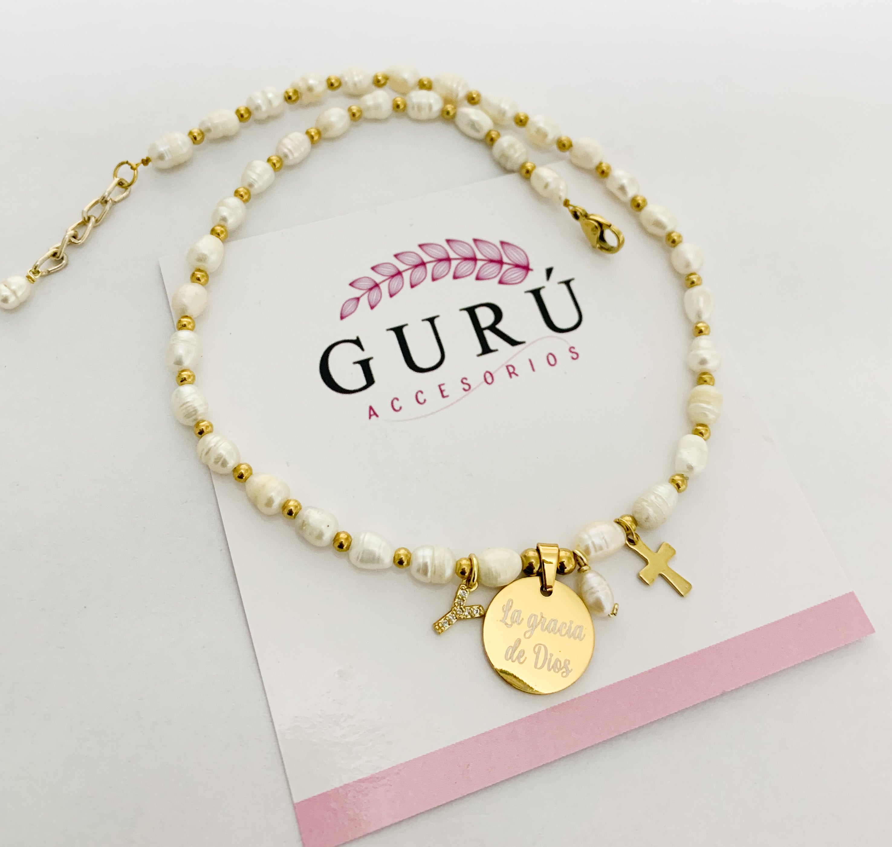 Collar gardenia